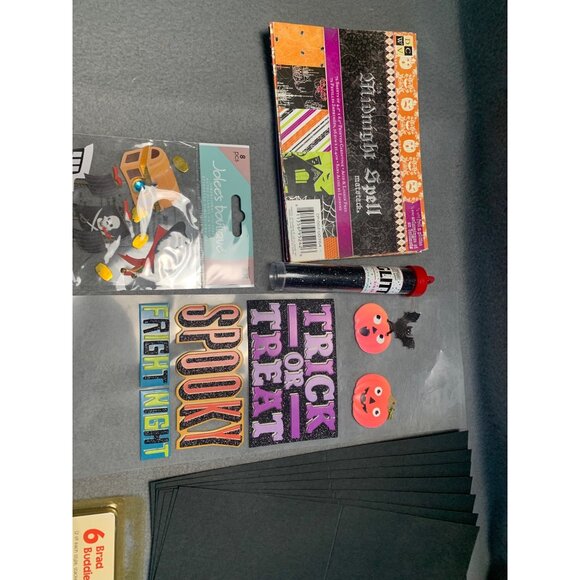 Complete Halloween Scrapbooking Kit With Stickers Embellishments Black Paper & E - Picture 10 of 12